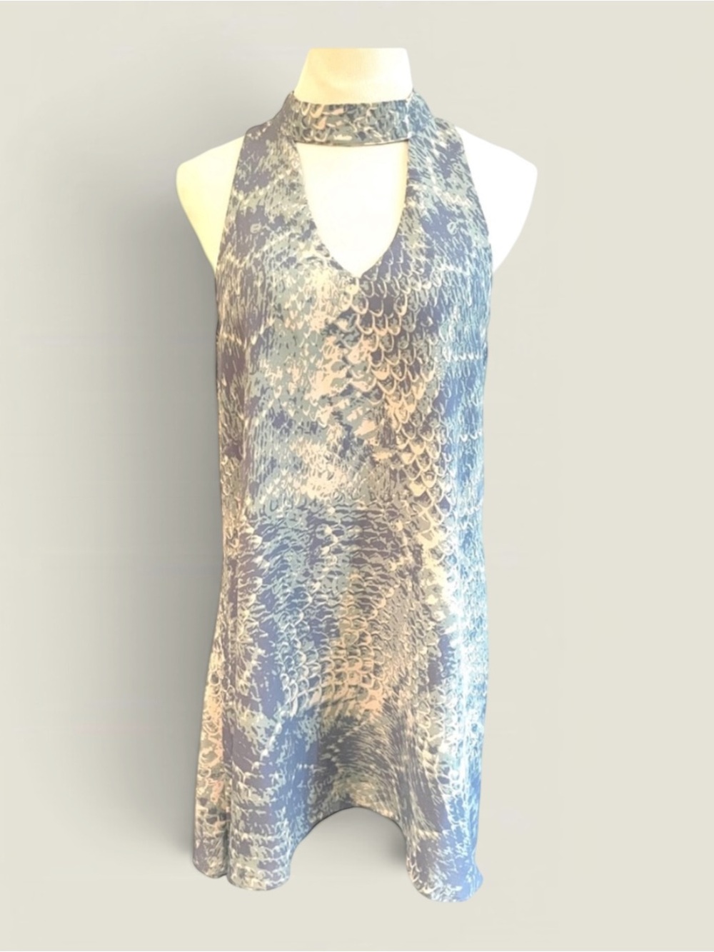 KARLIE PRINT DRESS SIZE LARGE